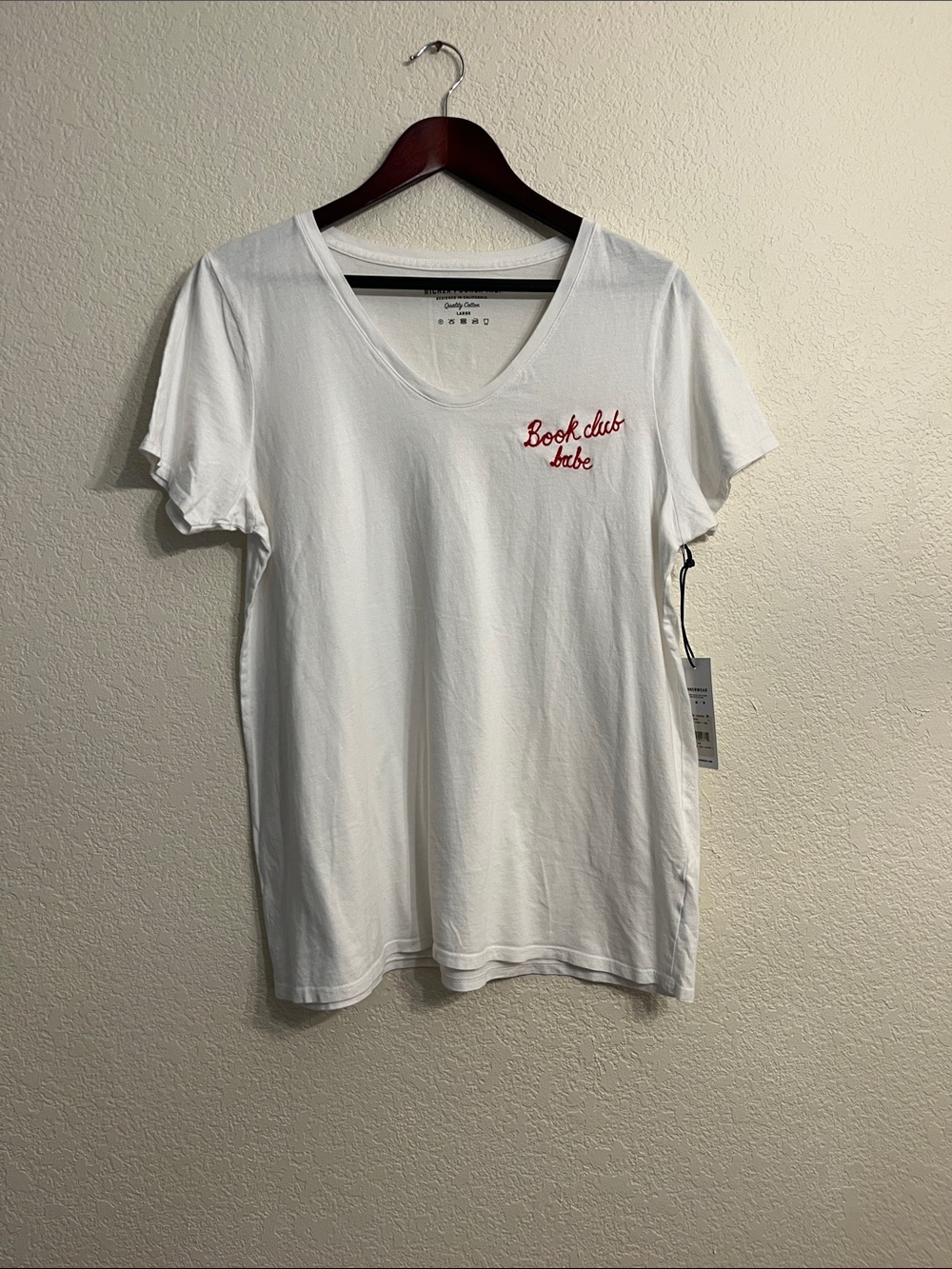 100% cotton Richer Poorer White V-Neck Tee cottagecore/ casual